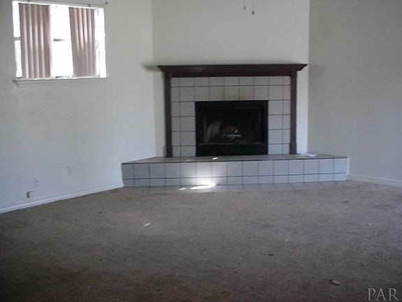 5th image of 760 Boxwood Dr Unit 4