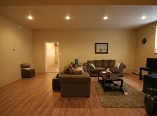 1342 Ellsworth St, Philadelphia, PA 19147