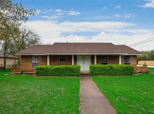 101 S Hillside St, Red Oak, TX 75154