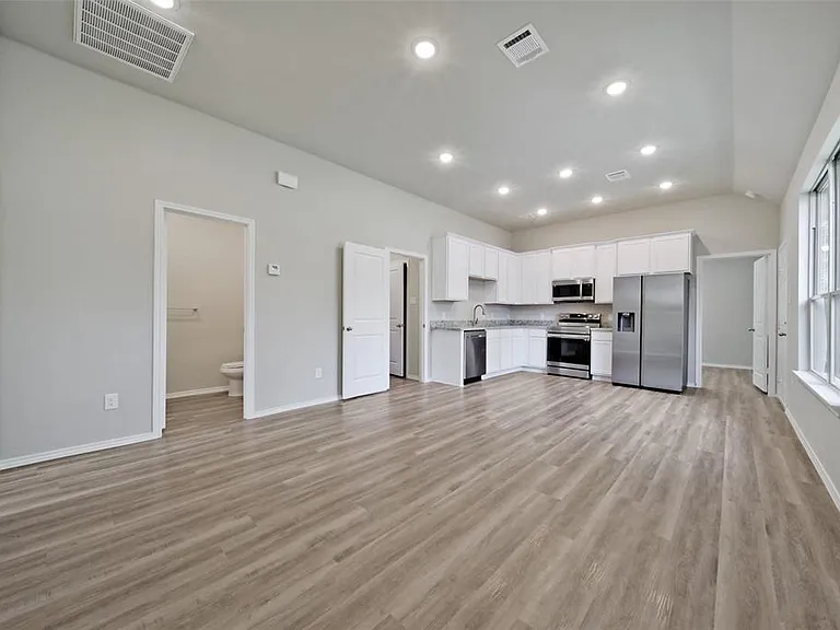 1307 Saint Lawrence River Rd — Photo 10