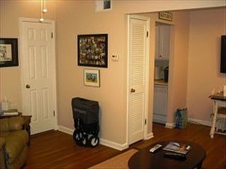 4th image of 613 University Dr APT B4