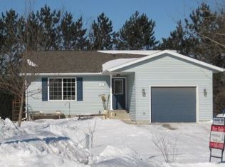 13 Westbrook Dr, Bloomer, WI 54724