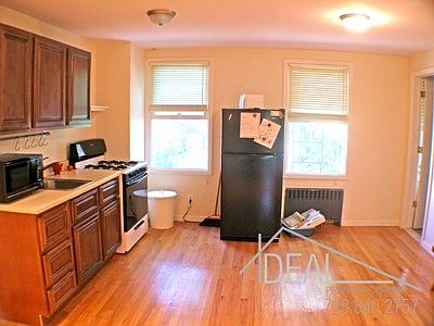 3rd image of 680 6th Ave APT 2
