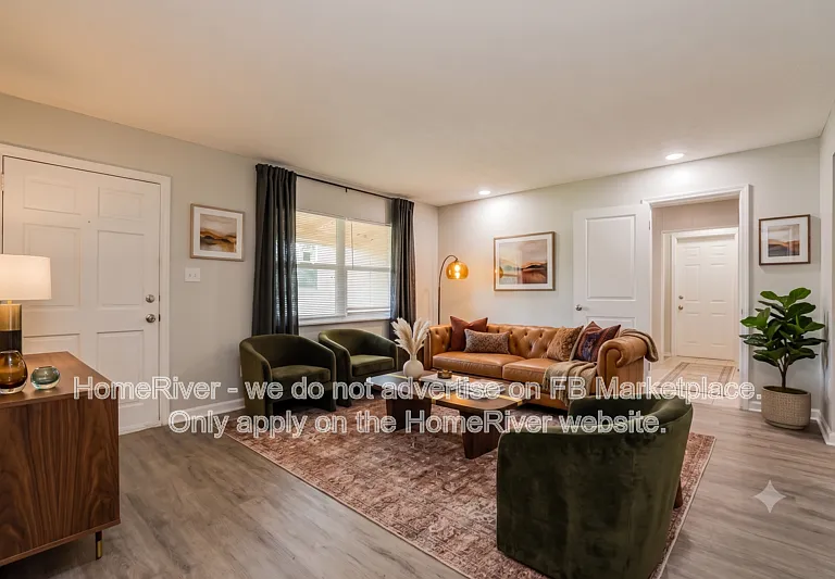 1705 Glendale Rd — Photo 2