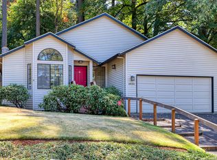 4538 SW Vacuna St, Portland, OR 97219