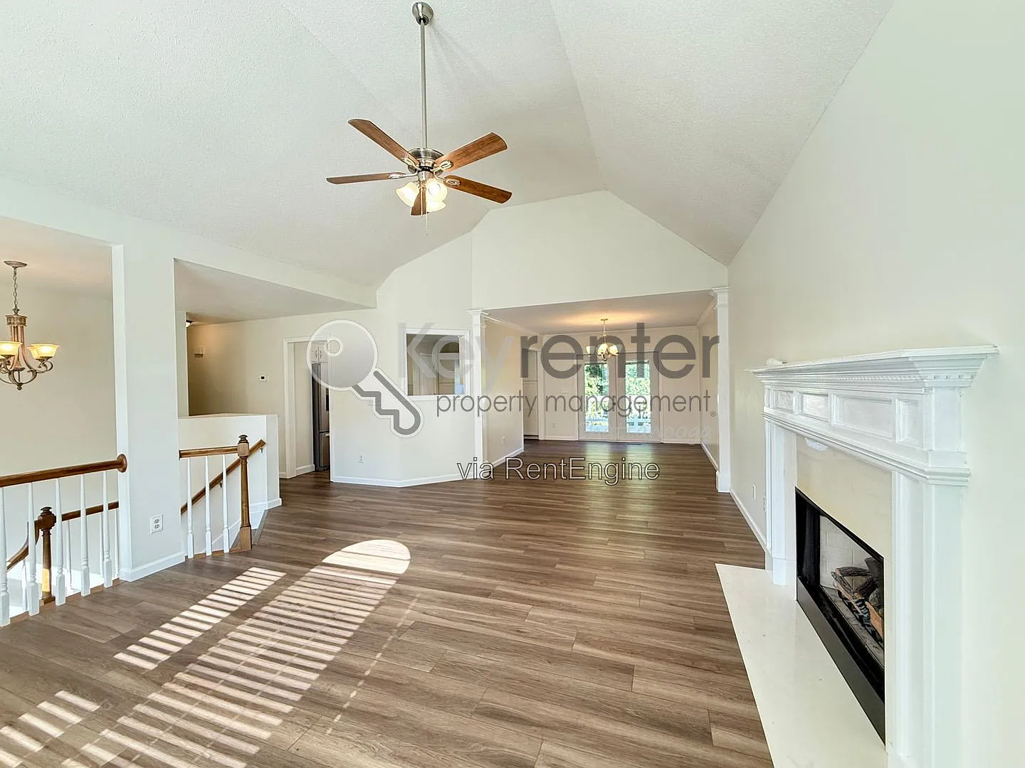 4 bed, 3.0 bath, 2200 sqft, $2,595 — Photo 3