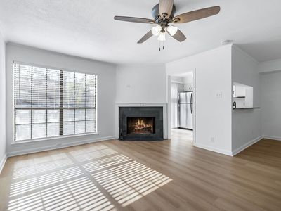 5200 Martel Ave APT 37D, Dallas, TX, 75206