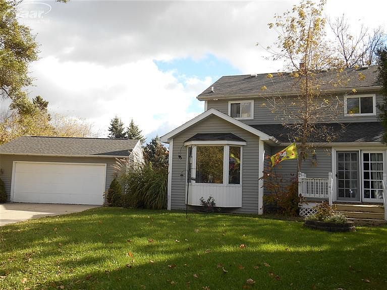 1st image of 5384 Dooley Dr
