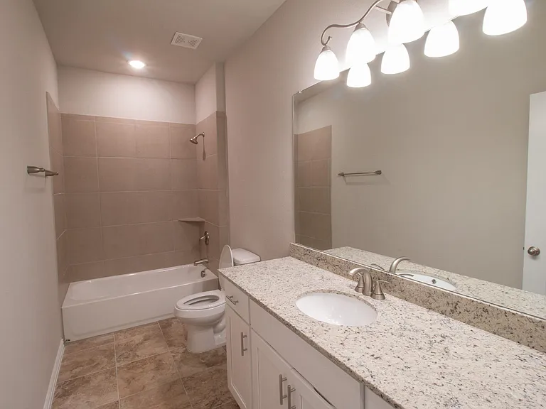 507 Reatta Dr — Photo 30
