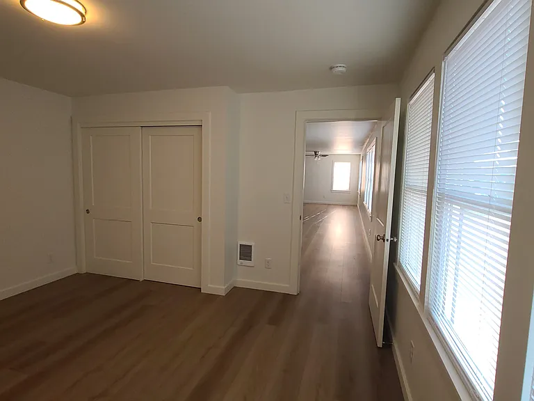 1787 Pine St #1 — Photo 13
