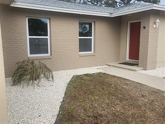 2nd image of 7143 Pear Ln