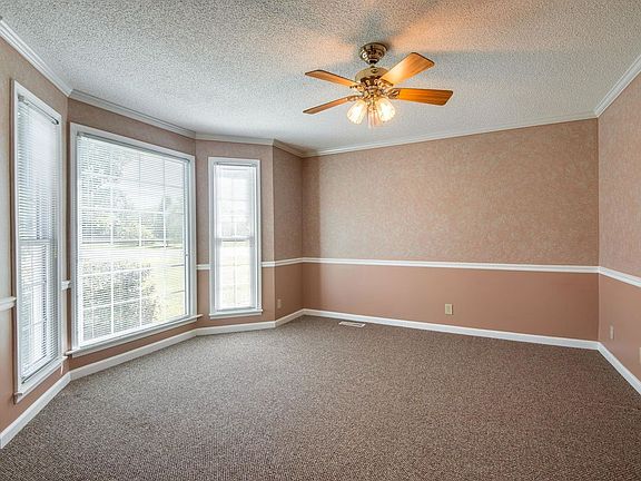 5th image of 1238 Willow Bend Dr