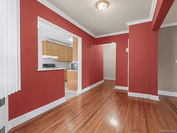 5th image of 1560 E 18th #2C