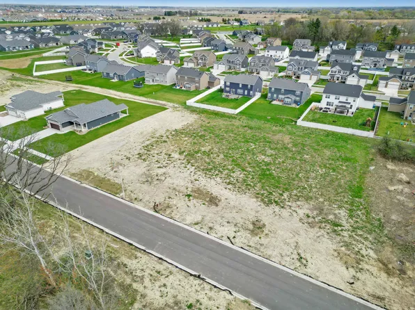 11247 Atherton, Crown Pt, IN 46307