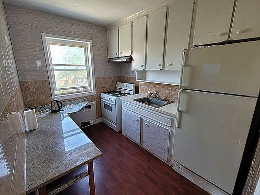 1st image of 1558 83rd St Floor 2