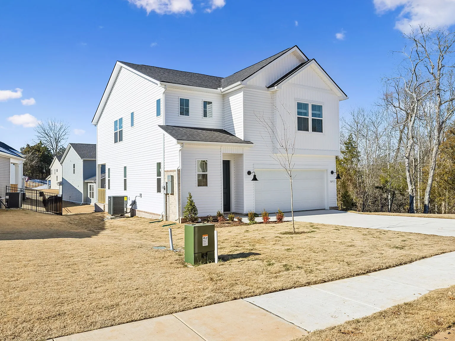 3041 Fernwood Ln — Photo 2