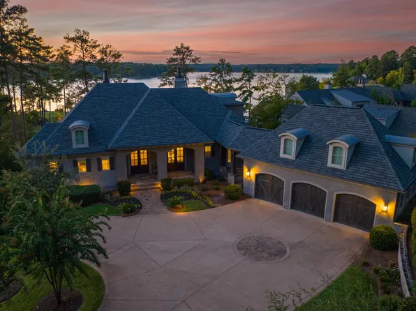 1041 W Vista Way, Greensboro, GA 30642