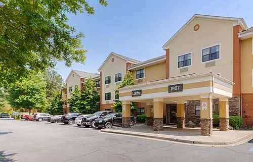 Atlanta - Marietta - Windy Hill Photo 1