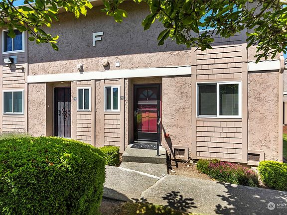 2nd image of 20110 60th Avenue W #F-29