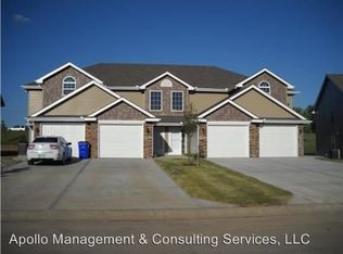 13706 Post Oak Ln, Platte City, MO 64079