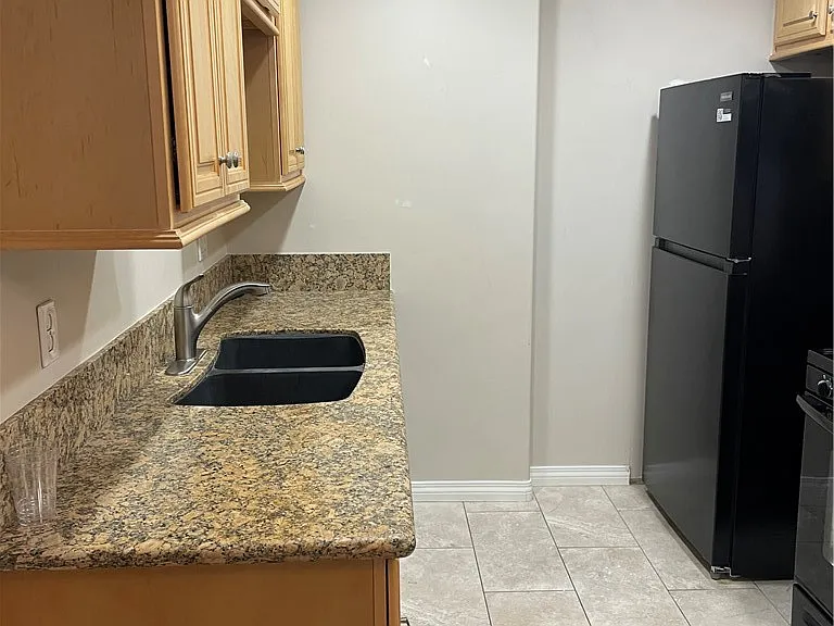 6600 Warner Ave #70 — Photo 3