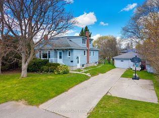 16 Hamilton Ave, Cobourg, ON K9A 1V6