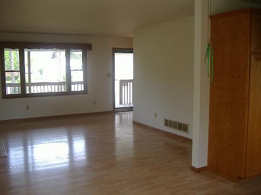 5th image of 1500 Lakeview Ave