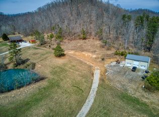 2050 Pond Lick Rd, Morehead, KY 40351