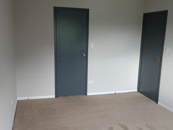 5th image of 1053 Dickens Way APT E