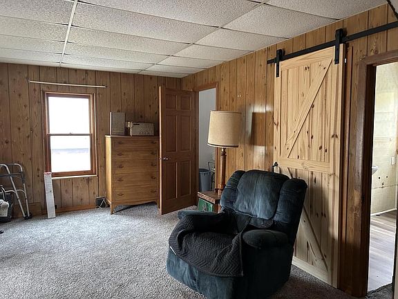 5th image of 205 3RD STREET