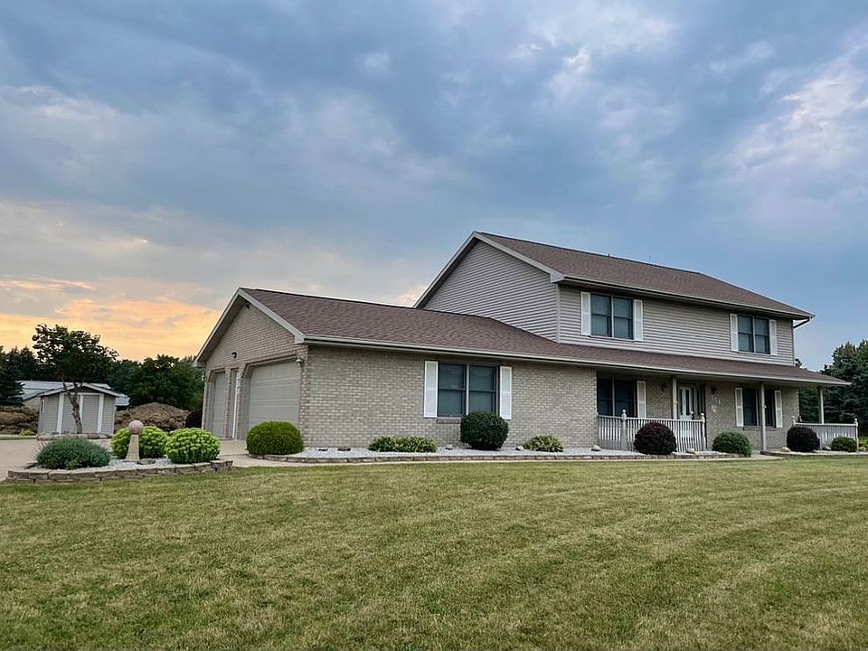 1st image of 351 Clover Brook Dr