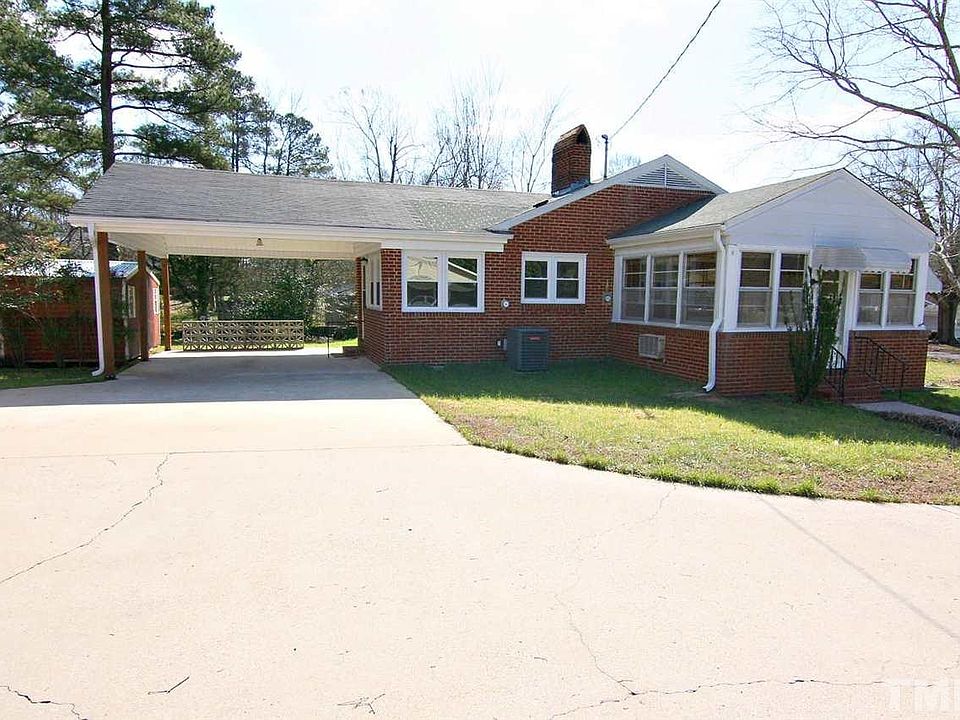 1st image of 9 Clegg St