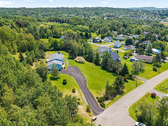 3rd image of 14 Egerton St