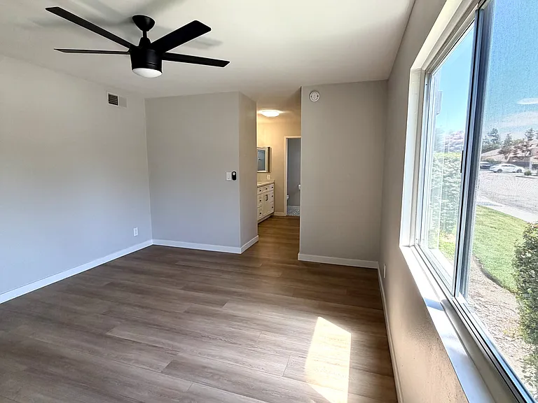 25715 Hogan Dr #B1 — Photo 11