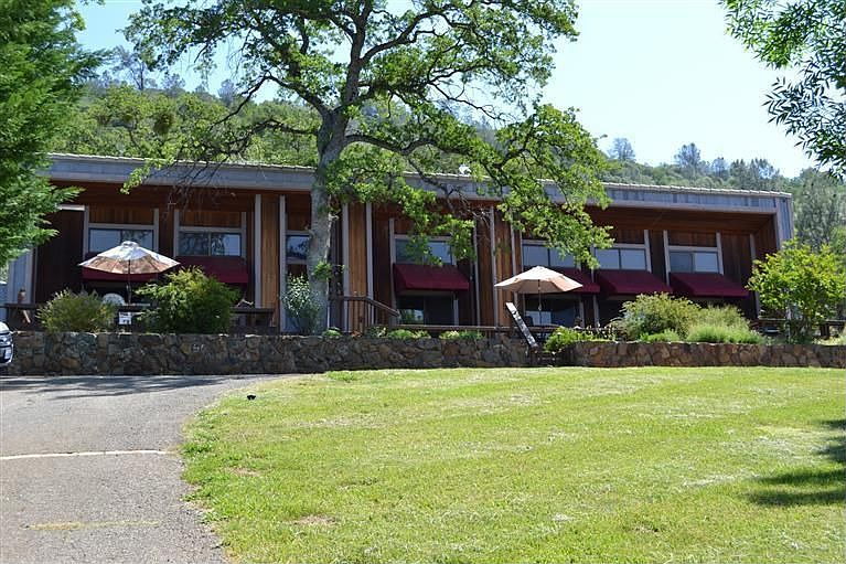1st image of 7447 White Oak Ln