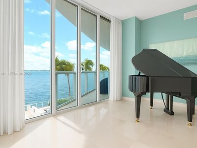 665 NE 25th St APT 206, Miami, FL, 33137