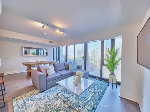 188 Cumberland St, Toronto, ON