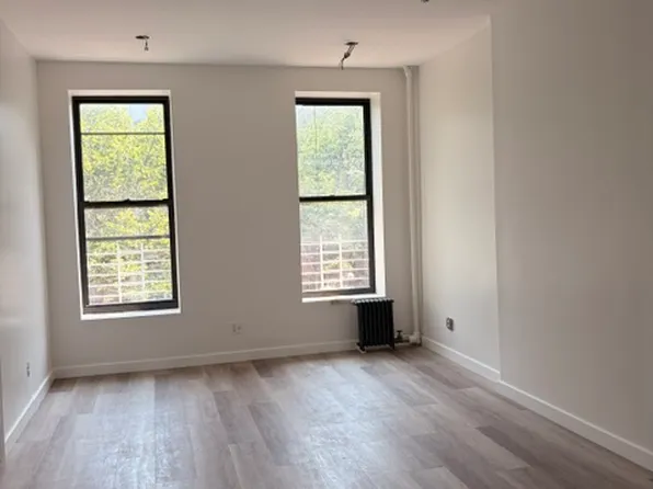 553 Madison Street image 1 of 5