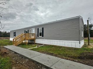 111 W 6th Ave, Pamplico, SC 29583