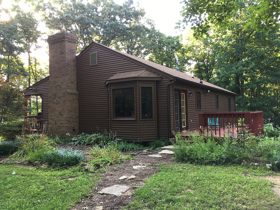 2nd image of 463 Poor House Farm Rd