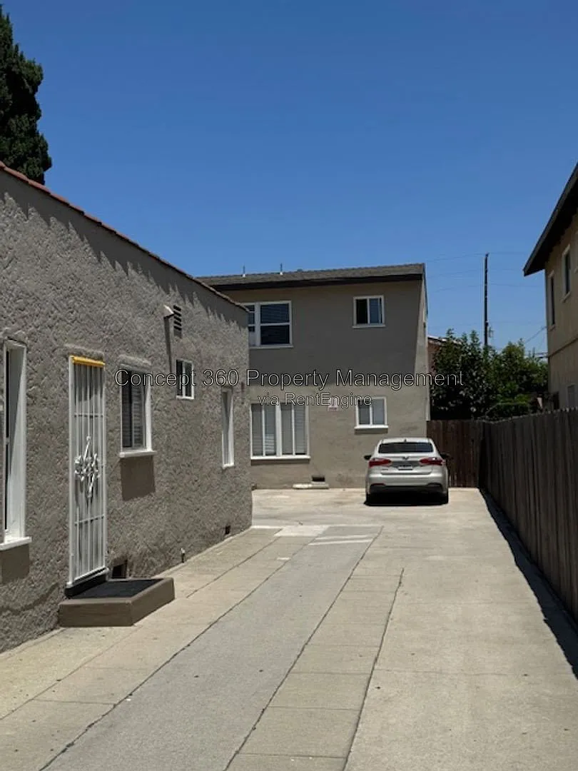 1 bed, 1.0 bath, 450 sqft, $1,745 — Photo 2