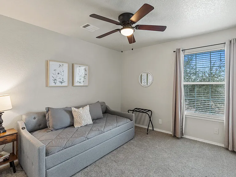 4611 Adkins Trl — Photo 20