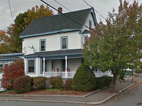 3rd image of 12 Cabot St 3rd-unit 2