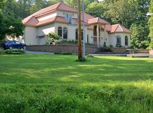 3329 Route 715, Henryville, PA 18332