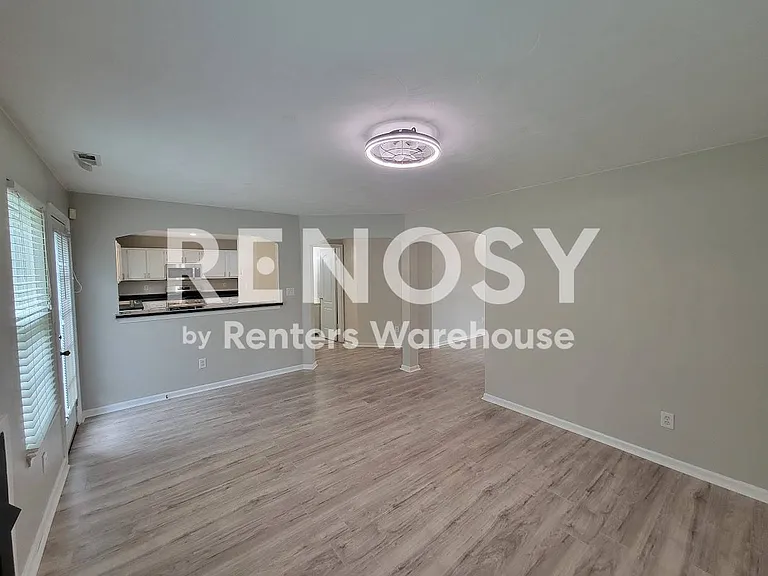 45 Creekside Dr #14 — Photo 7
