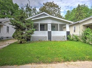 964 W Marietta St, Decatur, IL 62522