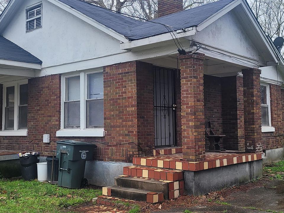 2nd image of 923 Breedlove St