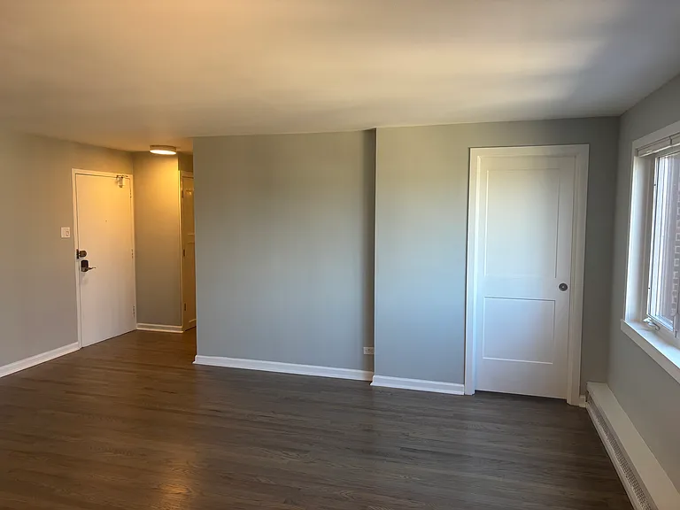 708 W Bittersweet Pl #611 — Photo 12