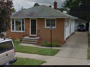 4203 Biddulph Ave, Cleveland, OH 44109