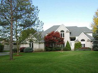 16430 W River Rd, Bowling Green, OH 43402